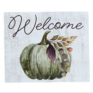 NWT Decorative Welcome Pumpkin Wooden Decor Piece That Sits Straight Up on Table